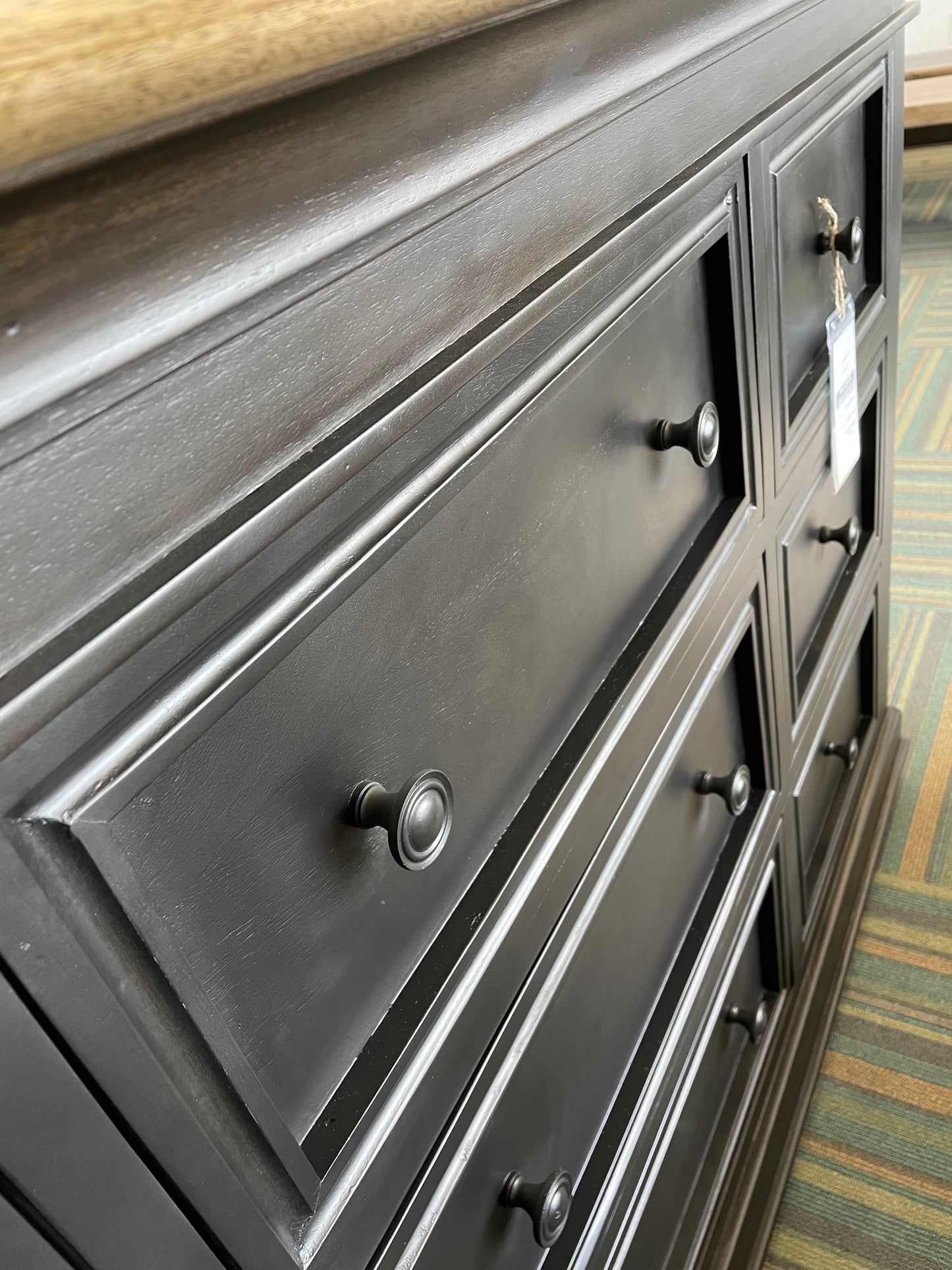 Jackson 9 Drawer Dresser